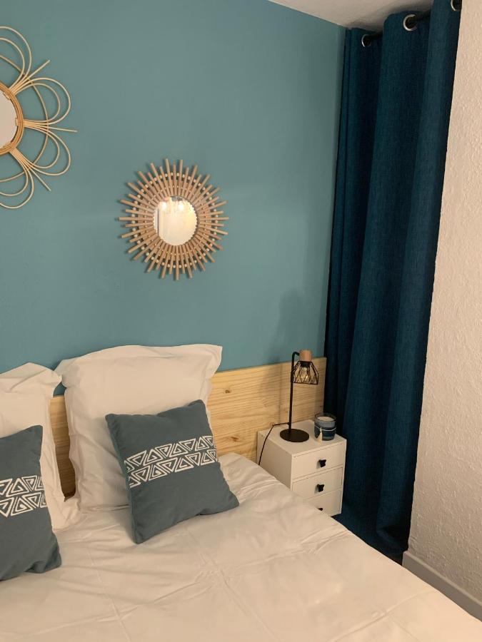 Chaleureux Appartement Face Au Port Sta Lucia, Tout A Pieds, Wifi Saint-Raphael  Exterior photo