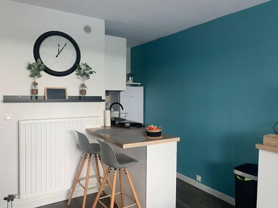 Chaleureux Appartement Face Au Port Sta Lucia, Tout A Pieds, Wifi Saint-Raphael  Exterior photo